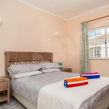 Quinta Do Rosal, Casa Rosa Villa *