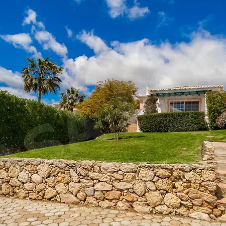 Quinta Do Rosal, Casa Rosa