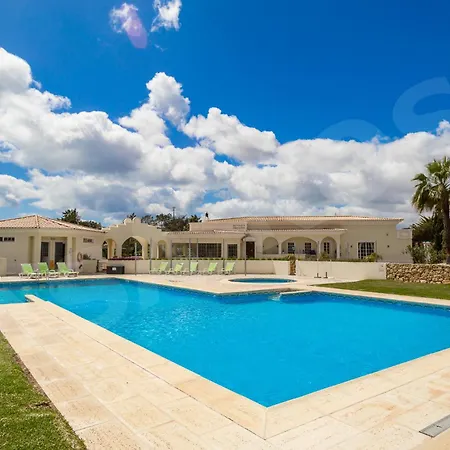 Quinta Do Rosal, Casa Rosa *