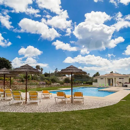 Villa Quinta Do Rosal, Casa Rosa *