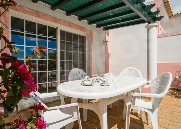 Quinta Do Rosal, Casa Rosa