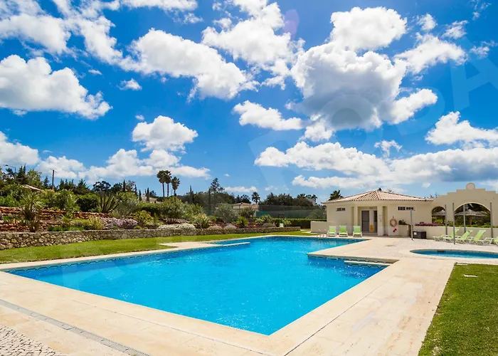 Quinta Do Rosal, Casa Rosa *