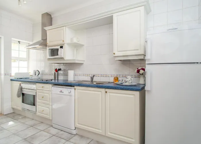 Quinta Do Rosal, Casa Rosa