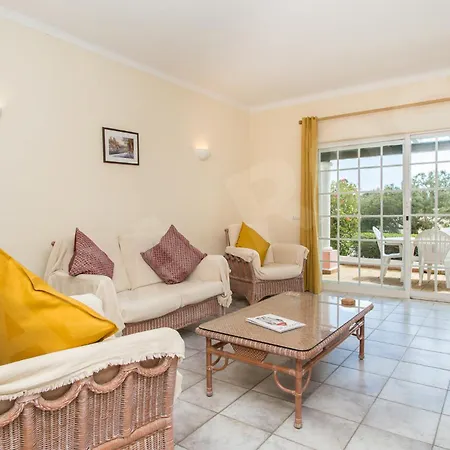 Villa Quinta Do Rosal, Casa Rosa Carvoeiro