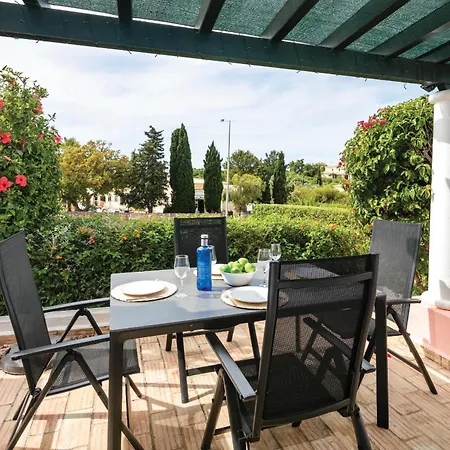 Quinta Do Rosal, Casa Rosa Villa Carvoeiro (Lagoa)