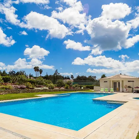 Villa Quinta Do Rosal, Casa Rosa